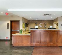 Comfort Suites Lobby
