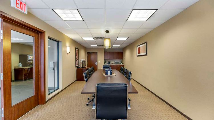 Comfort Suites Meeting