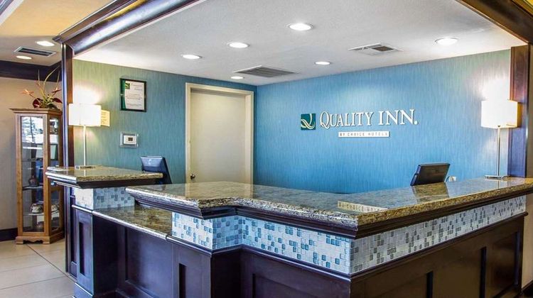 Quality Inn Deming Lobby