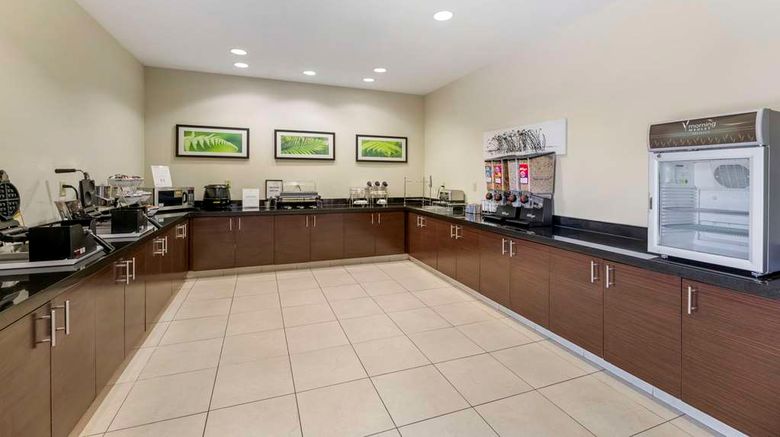 <b>Sleep Inn & Suites, Carlsbad Restaurant</b>. Images powered by <a href="https://iceportal.shijigroup.com/" title="IcePortal" target="_blank">IcePortal</a>.