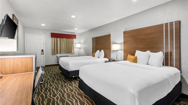 <b>Rodeway Inn Carlsbad Room</b>. Images powered by <a href="https://iceportal.shijigroup.com/" title="IcePortal" target="_blank">IcePortal</a>.