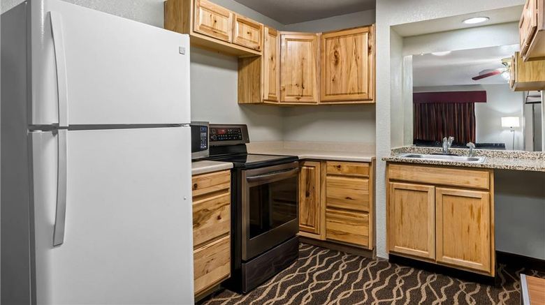 <b>Rodeway Inn Carlsbad Suite</b>. Images powered by <a href="https://iceportal.shijigroup.com/" title="IcePortal" target="_blank">IcePortal</a>.