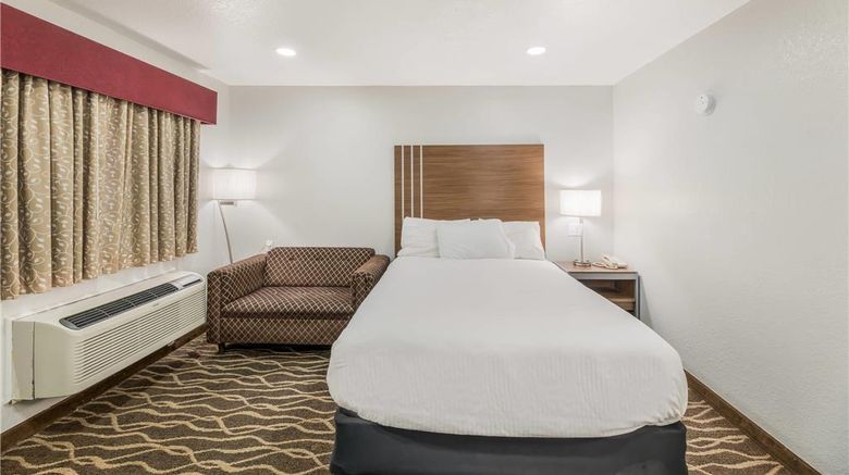 <b>Rodeway Inn Carlsbad Suite</b>. Images powered by <a href="https://iceportal.shijigroup.com/" title="IcePortal" target="_blank">IcePortal</a>.