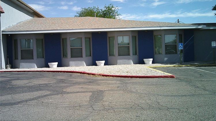 Rodeway Inn Exterior
