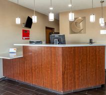 Comfort Inn & Suites Lobby
