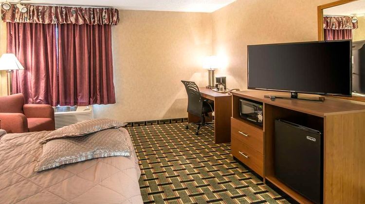 Quality Inn Room