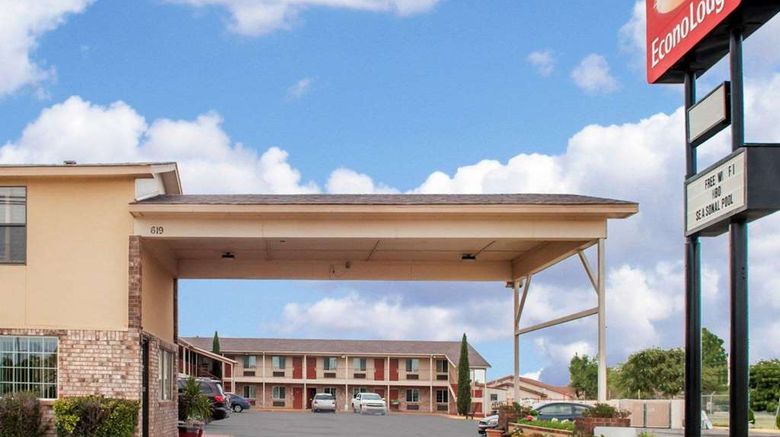 <b>Econo Lodge Exterior</b>. Images powered by <a href="https://iceportal.shijigroup.com/" title="IcePortal" target="_blank">IcePortal</a>.