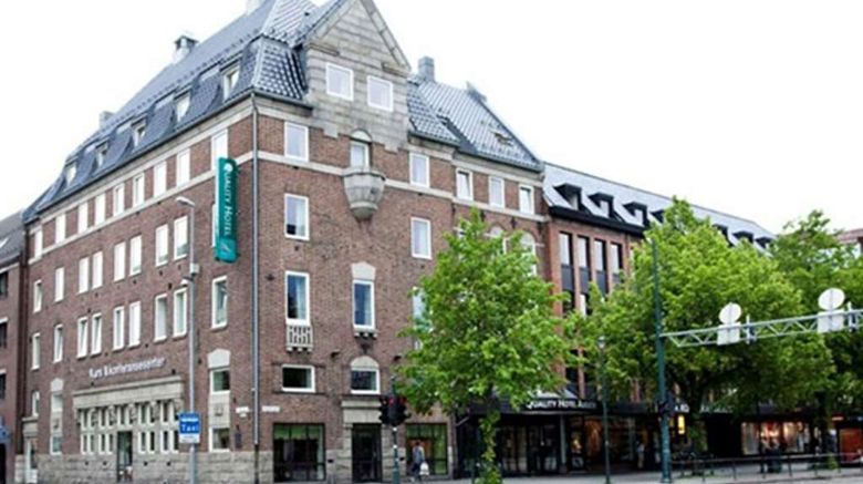 Quality Hotel Augustin Exterior. Images powered by <a href="https://iceportal.shijigroup.com" target="_blank" rel="noopener">Ice Portal</a>.