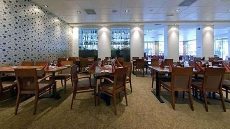 <b>Quality Residence Hotel Restaurant</b>. Images powered by <a href="https://iceportal.shijigroup.com/" title="IcePortal" target="_blank">IcePortal</a>.