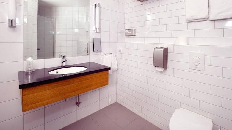 <b>Hotel Brosundet, an Ascend Hotel Room</b>. Images powered by <a href="https://iceportal.shijigroup.com/" title="IcePortal" target="_blank">IcePortal</a>.