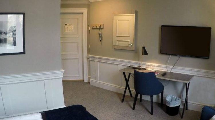 Hotel Brosundet, an Ascend Hotel Room
