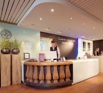 Home Hotel With Lobby