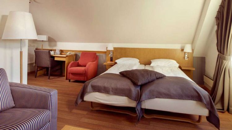 Home Hotel With Suite