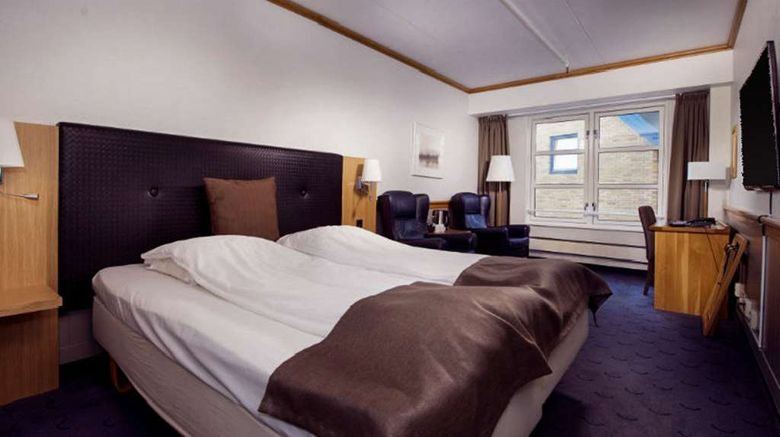 <b>Home Hotel With Room</b>. Images powered by <a href="https://iceportal.shijigroup.com/" title="IcePortal" target="_blank">IcePortal</a>.