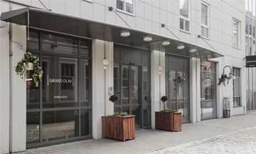Home Hotel Grand Olav