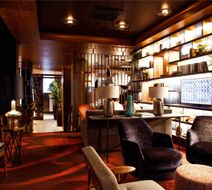 Clarion Hotel The Hub Lobby