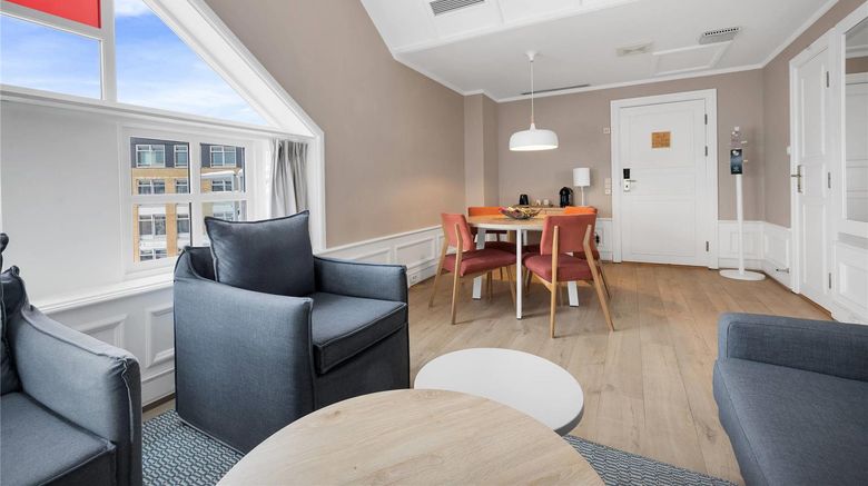 <b>Clarion Tyholmen Hotel Suite</b>. Images powered by <a href="https://iceportal.shijigroup.com/" title="IcePortal" target="_blank">IcePortal</a>.