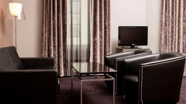 <b>Clarion Hotel Ernst Room</b>. Images powered by <a href="https://iceportal.shijigroup.com/" title="IcePortal" target="_blank">IcePortal</a>.