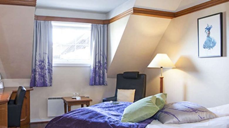 <b>Quality Olavsgaard Hotel Room</b>. Images powered by <a href="https://iceportal.shijigroup.com/" title="IcePortal" target="_blank">IcePortal</a>.