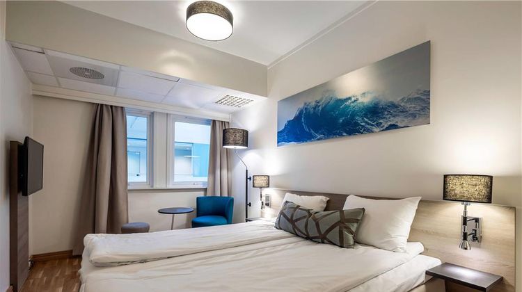 Quality Hotel Saga Room
