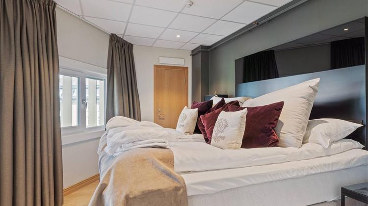 Quality Hotel Saga Suite