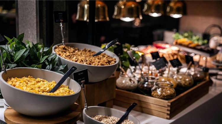 Quality Hotel Saga Restaurant
