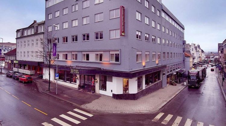 Home Hotel Astoria Exterior