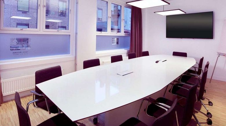 <b>Home Hotel Astoria Meeting</b>. Images powered by <a href="https://iceportal.shijigroup.com/" title="IcePortal" target="_blank">IcePortal</a>.