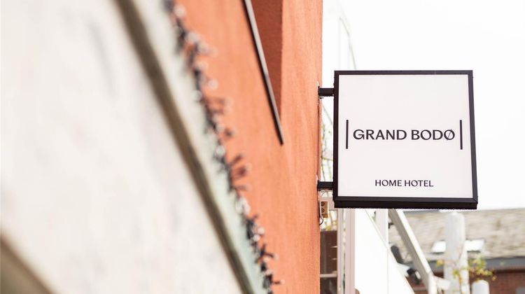 Home Hotel Grand Bodo Exterior
