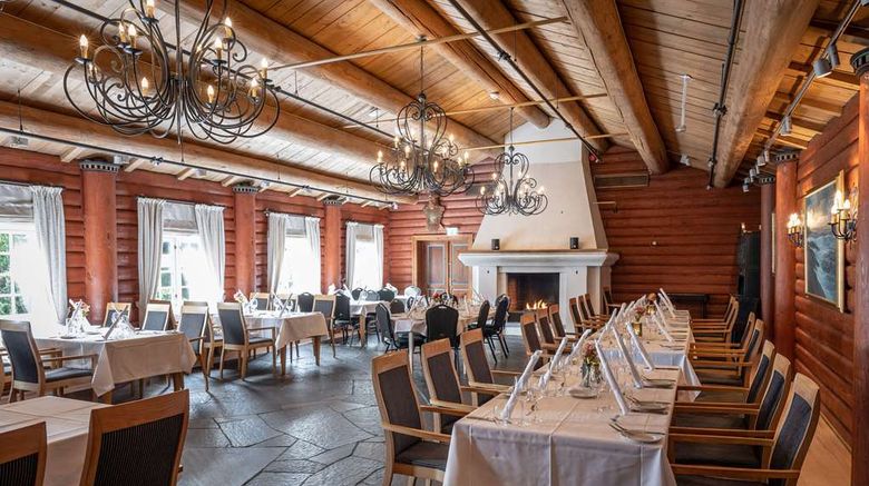 <b>Quality Hotel Leangkollen Restaurant</b>. Images powered by <a href="https://iceportal.shijigroup.com/" title="IcePortal" target="_blank">IcePortal</a>.