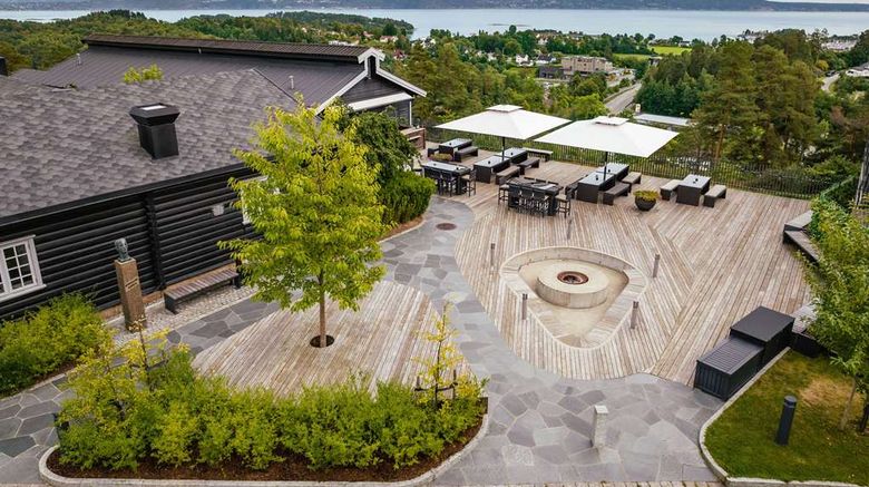 <b>Quality Hotel Leangkollen Exterior</b>. Images powered by <a href="https://iceportal.shijigroup.com/" title="IcePortal" target="_blank">IcePortal</a>.