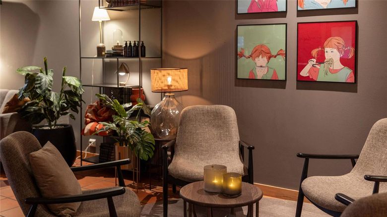 <b>Home Hotel Bryggeparken Lobby</b>. Images powered by <a href="https://iceportal.shijigroup.com/" title="IcePortal" target="_blank">IcePortal</a>.