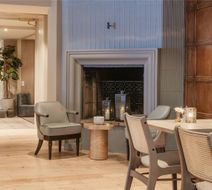 Home Hotel Bastion Lobby