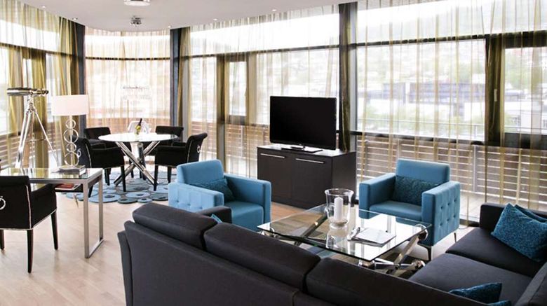 <b>Quality Hotel Ulstein Room</b>. Images powered by <a href="https://iceportal.shijigroup.com/" title="IcePortal" target="_blank">IcePortal</a>.