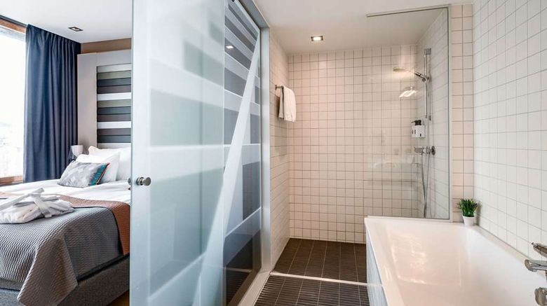 <b>Quality Hotel 33 Room</b>. Images powered by <a href="https://iceportal.shijigroup.com/" title="IcePortal" target="_blank">IcePortal</a>.