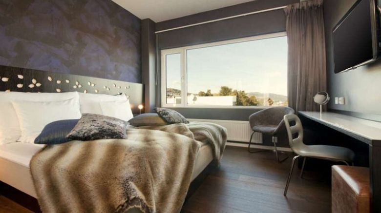 <b>Quality Hotel Strand Gjovik Suite</b>. Images powered by <a href="https://iceportal.shijigroup.com/" title="IcePortal" target="_blank">IcePortal</a>.