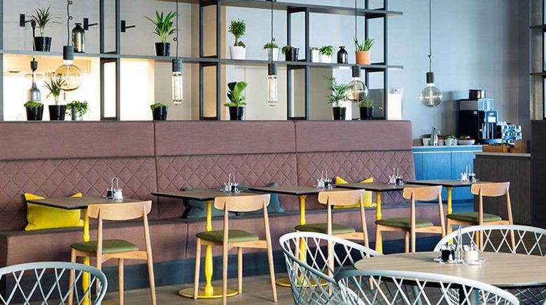 <b>Comfort Hotel Bergen Airport Restaurant</b>. Images powered by <a href="https://iceportal.shijigroup.com/" title="IcePortal" target="_blank">IcePortal</a>.