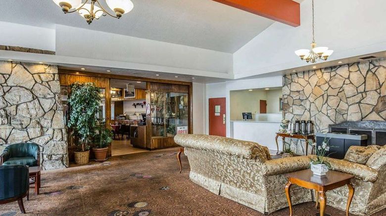 <b>Econo Lodge near Reno-Sparks Convention Lobby</b>. Images powered by <a href="https://iceportal.shijigroup.com/" title="IcePortal" target="_blank">IcePortal</a>.