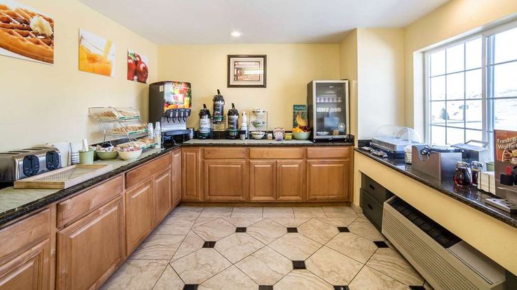 Quality Inn & Suites Restaurant