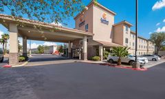 Comfort Inn & Suites Las Vegas Nellis