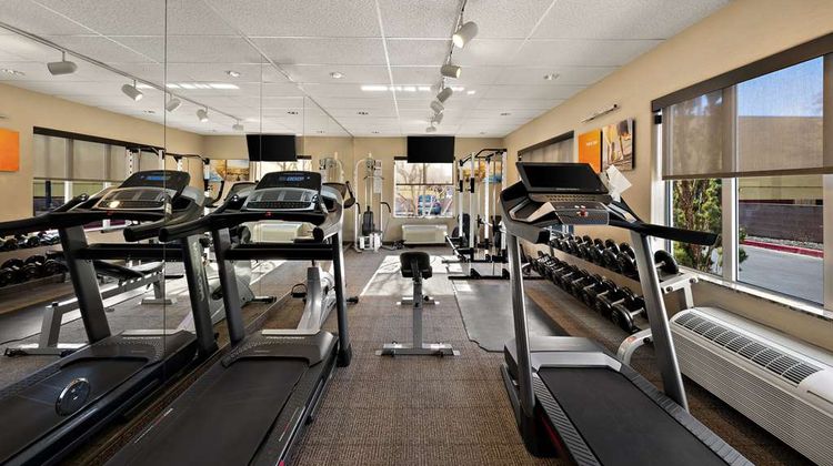 Comfort Inn & Suites Airport Health