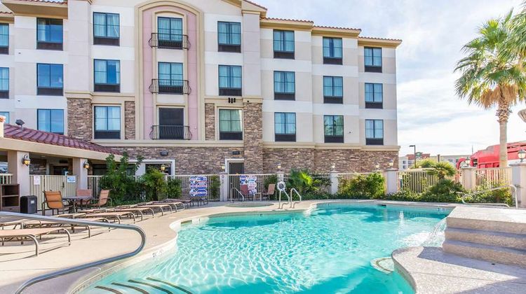 Comfort Inn & Suites Henderson Pool