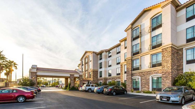 Comfort Inn & Suites Henderson Exterior