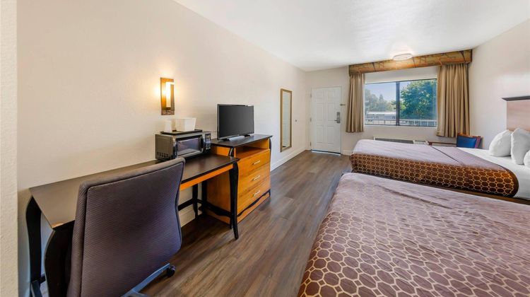 Rodeway Inn at Nevada State Capitol Room