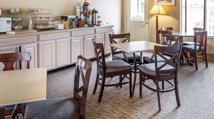 Quality Inn & Suites Minden Restaurant