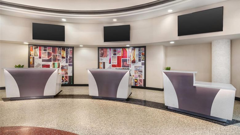 <b>Bluegreen Club 36 Lobby</b>. Images powered by <a href="https://iceportal.shijigroup.com/" title="IcePortal" target="_blank">IcePortal</a>.
