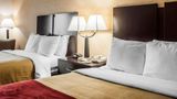 <b>Quality Inn Room</b>. Images powered by <a href="https://iceportal.shijigroup.com/" title="IcePortal" target="_blank">IcePortal</a>.
