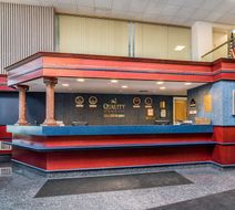 Quality Inn & Suites Albany Airport Lobby