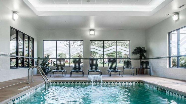 Quality Inn near Walden Galleria Mall Pool