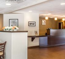 Sleep Inn Amherst Lobby